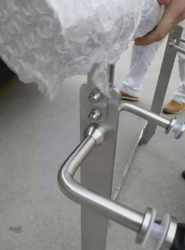 不锈钢立柱