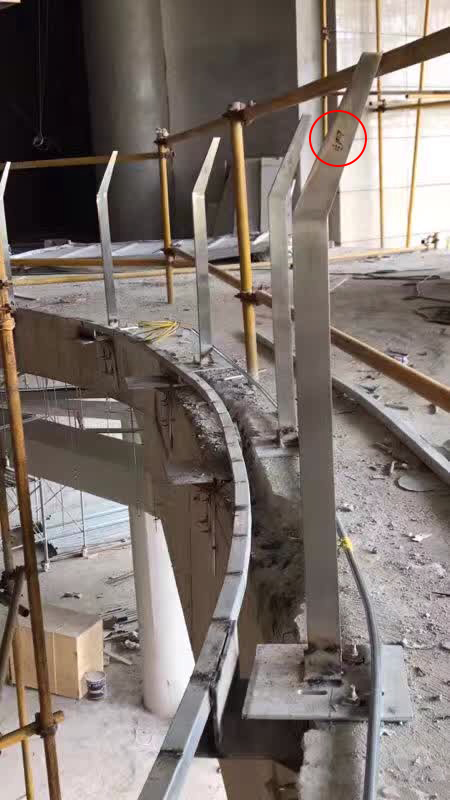 不锈钢立柱